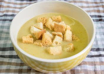 Крем супа от броколи и карфиол